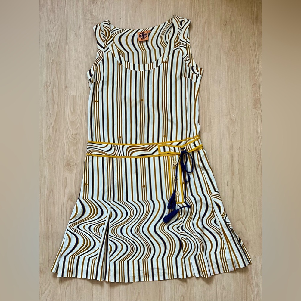 Tory Burch 100% silk dress size 4